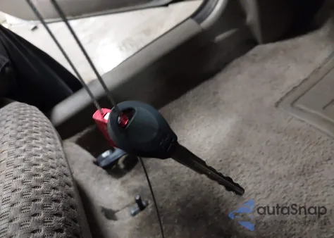 2005 Nissan Sentra 1.8 from USA, damaged, VIN 3N1CB51D55L561829